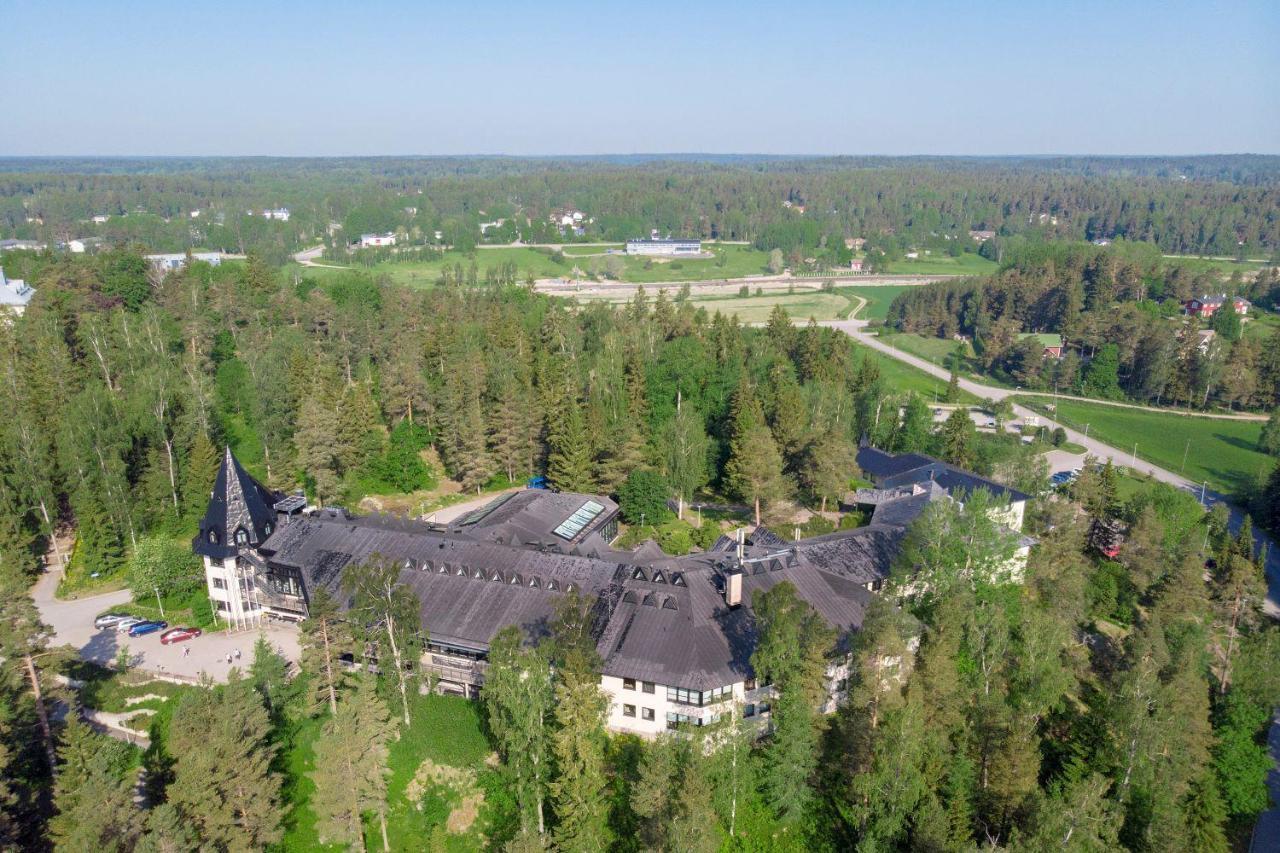 Majvik Congress Hotel Kirkkonummi Exterior photo